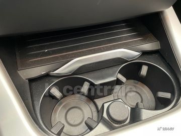 Car image 33