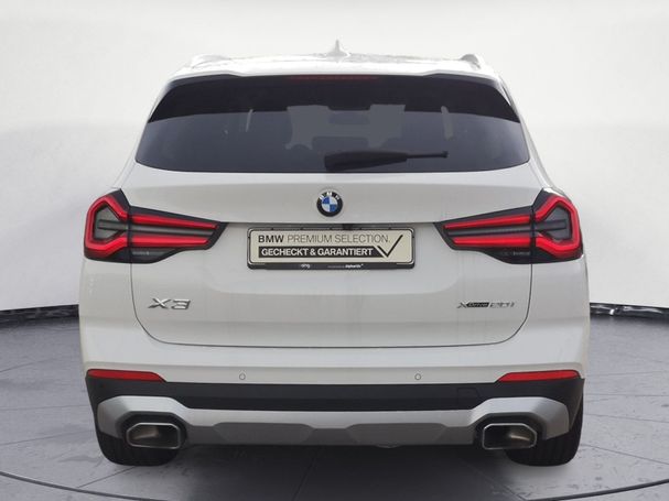 BMW X3 xDrive20i 135 kW image number 3