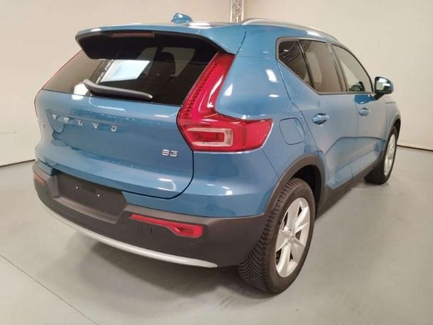 Volvo XC40 Core 120 kW image number 7