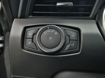 Car image 38