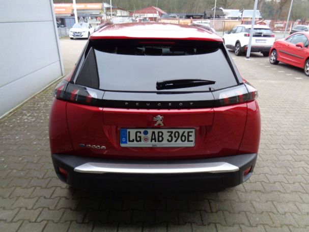 Peugeot e-2008 100 kW image number 4