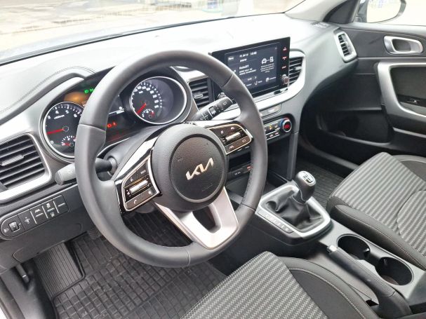 Kia XCeed 1.5 T-GDI 118 kW image number 9