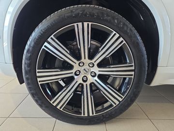 Car image 38