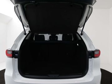 Car image 37