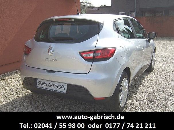 Renault Clio 1.2 16V Expression 54 kW image number 5