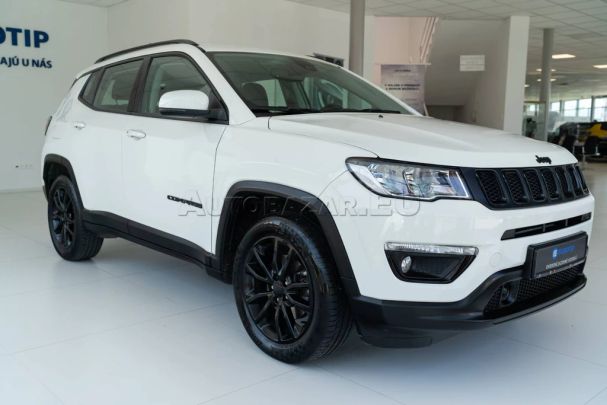 Jeep Compass 1.3 Turbo Night Eagle 96 kW image number 6