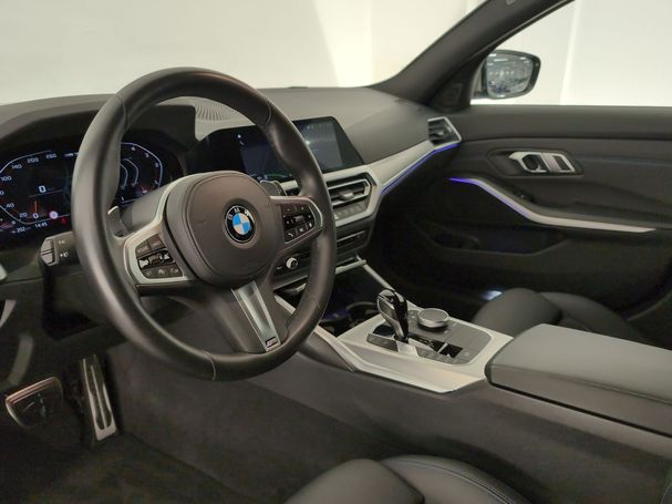 BMW 340d xDrive Touring 250 kW image number 8