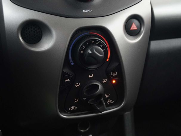 Peugeot 108 VTi Active 51 kW image number 10