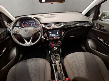 Car image 15