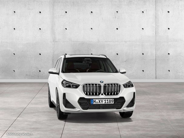 BMW X1 sDrive18i 100 kW image number 11