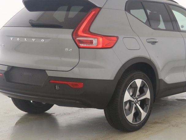 Volvo XC40 B4 Plus Dark 145 kW image number 9