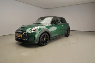 Car image 44