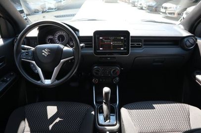 Car image 23