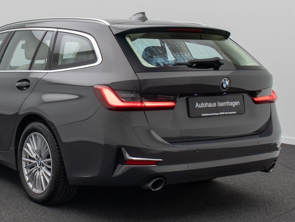 BMW 330d Touring Luxury Line xDrive 210 kW image number 18