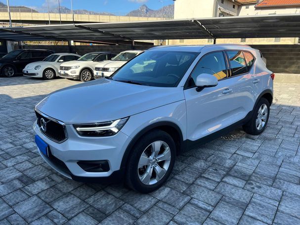 Volvo XC40 T3 Momentum 120 kW image number 1