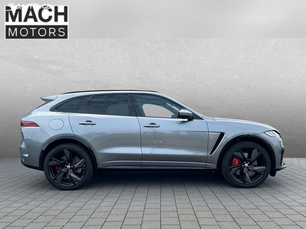 Jaguar F-Pace AWD SVR 405 kW image number 2