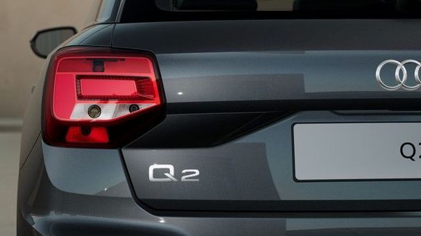 Audi Q2 35 TFSI S-line 110 kW image number 10