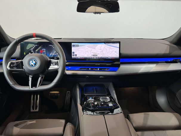 BMW i5 M60 xDrive 442 kW image number 4