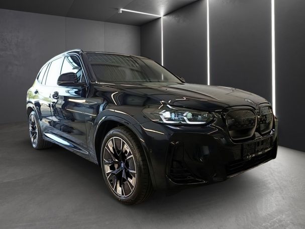 BMW iX3 Impressive 210 kW image number 2