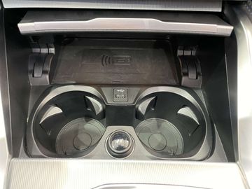 Car image 37