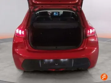 Car image 27
