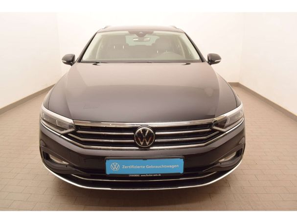 Volkswagen Passat Variant 2.0 TDI Elegance DSG 110 kW image number 3