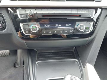 Car image 36