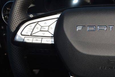 Car image 39
