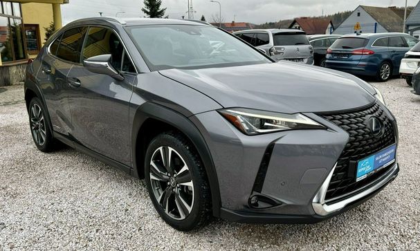 Lexus UX 250h F 135 kW image number 2