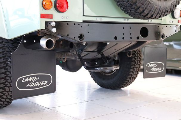 Land Rover Defender 110 90 kW image number 27