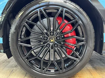 Car image 35