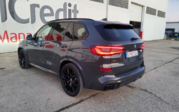 BMW X5 M50i xDrive 390 kW image number 4