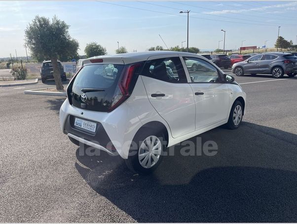 Toyota Aygo 53 kW image number 3