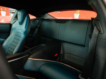 Car image 30