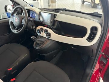 Car image 17