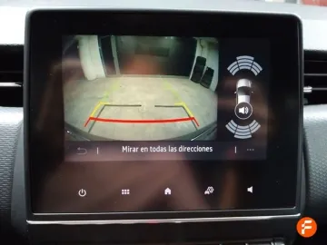 Car image 30