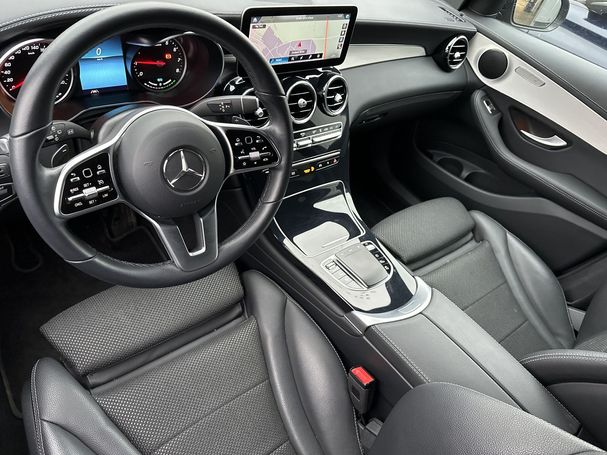 Mercedes-Benz GLC 300 e 4Matic 235 kW image number 8