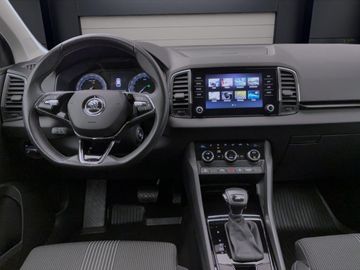 Car image 12