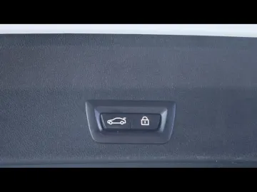 Car image 45