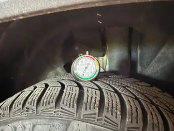Car image 36
