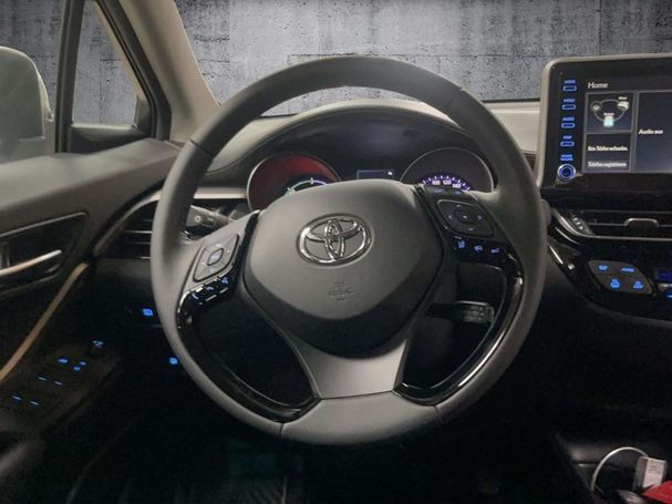 Toyota C-HR 1.8 Hybrid 90 kW image number 4