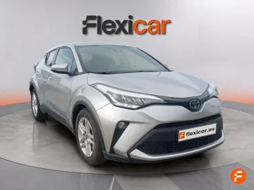 Car image 4