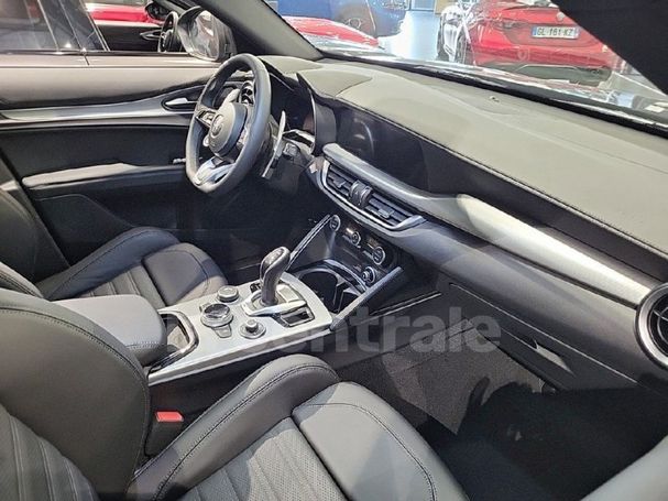 Alfa Romeo Stelvio 2.2 AT8 118 kW image number 8