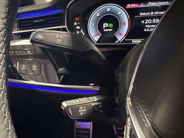 Car image 39