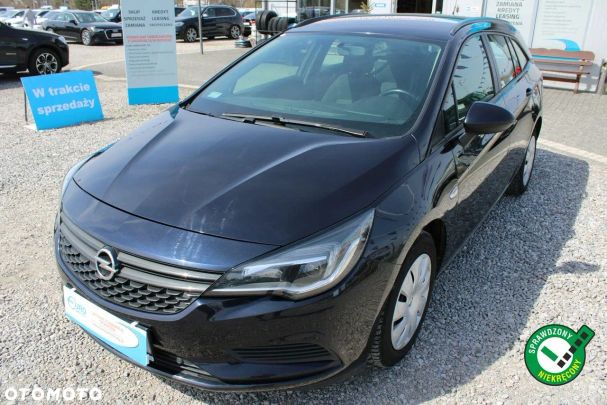 Opel Astra 81 kW image number 1