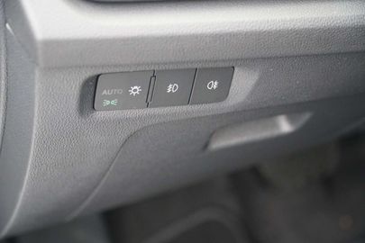 Car image 41