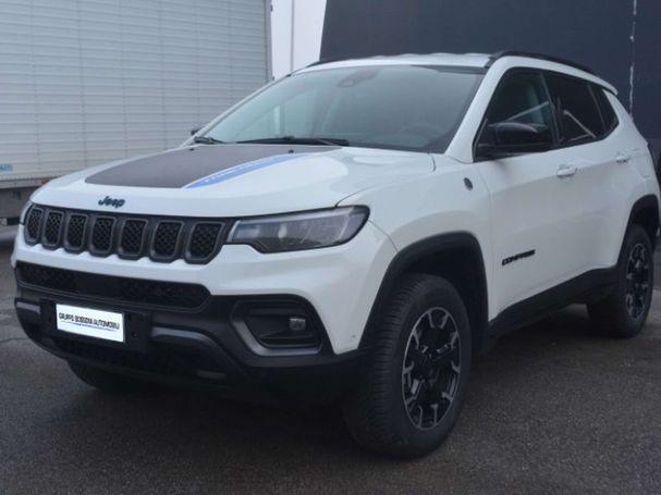 Jeep Compass 1.3 Turbo PHEV Trailhawk 177 kW image number 1