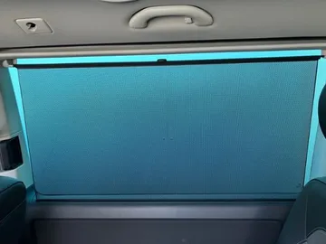 Car image 36