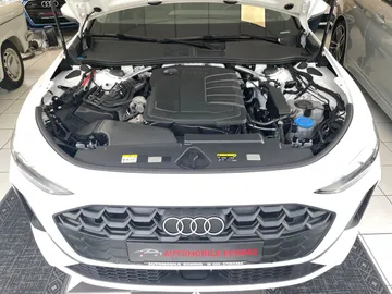 Car image 29