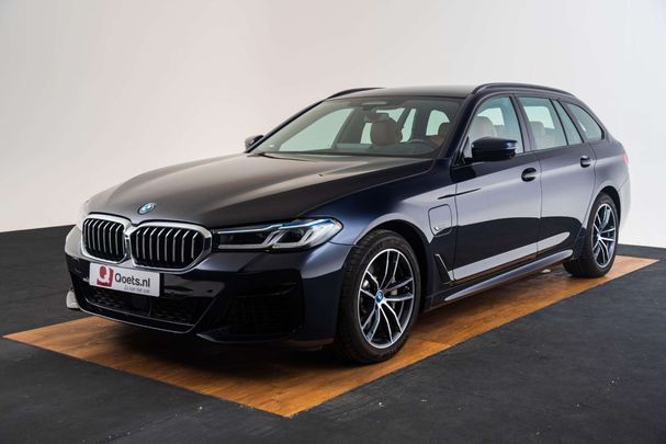 BMW 530 Touring xDrive 215 kW image number 32